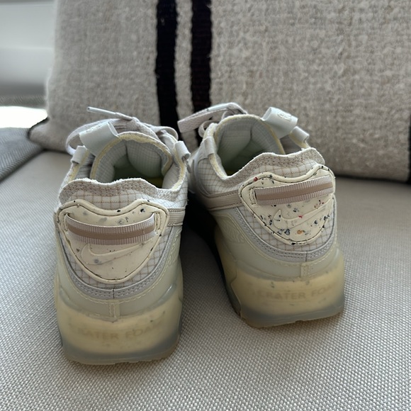 Nike - Air Max Terrascape 90 ripstop, felt and mesh sneaker - Beige - WMS 8.5 - Picture 6 of 10